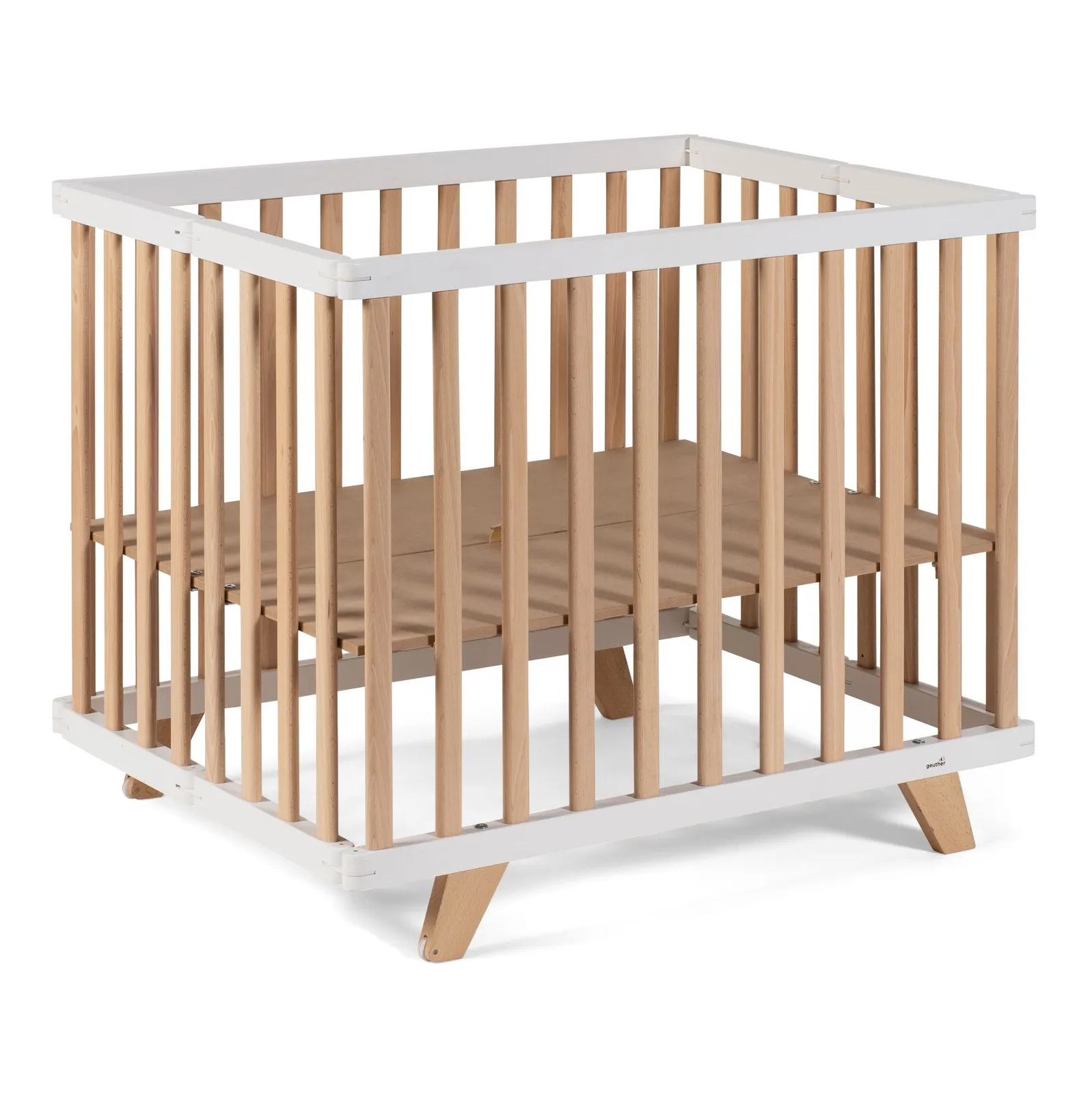 Playpen Lasse, 76x97 and 97x97 cm, with feet and wheels